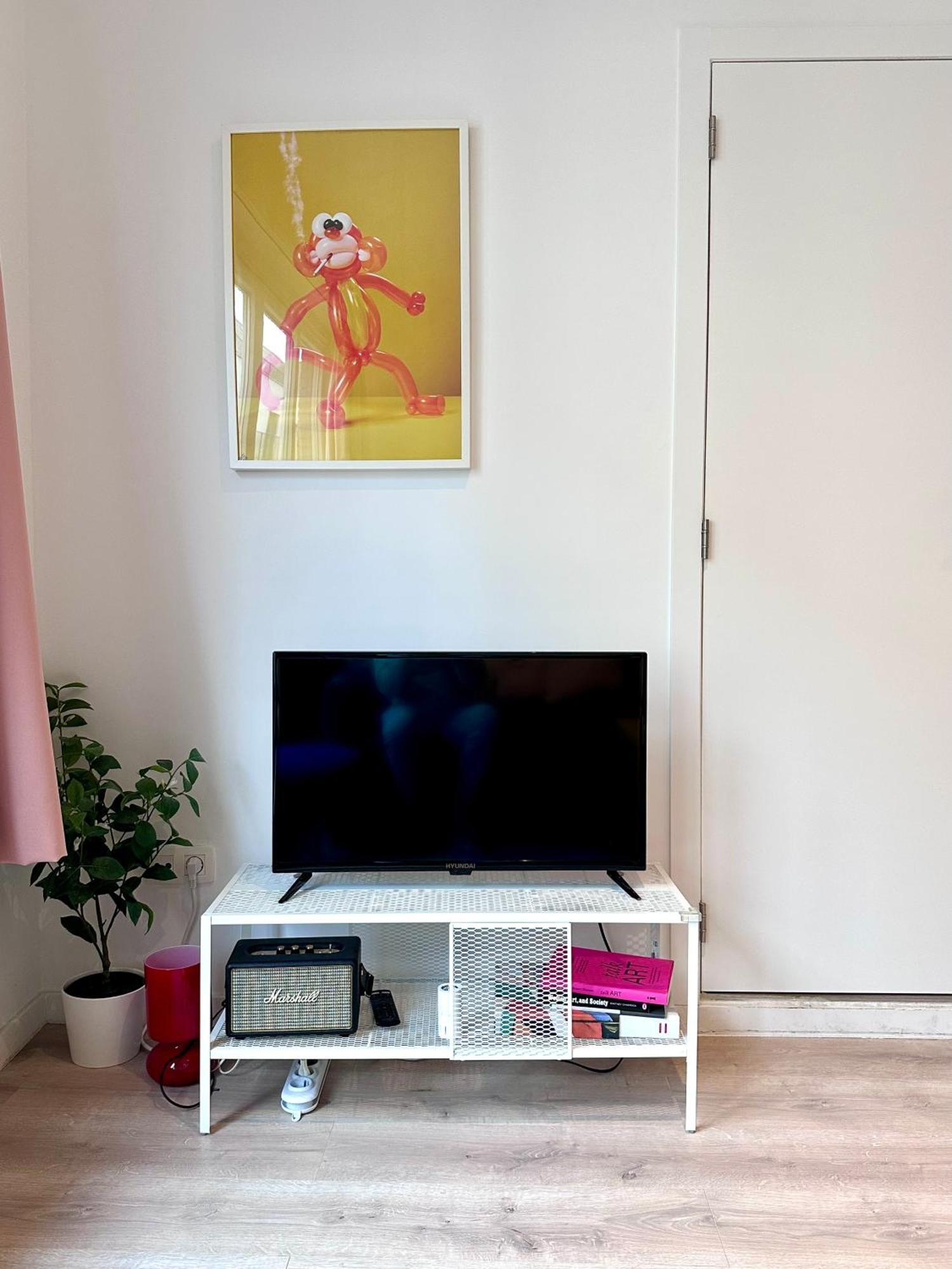Colorful Pop Apartment In The Heart Of Anversa Esterno foto